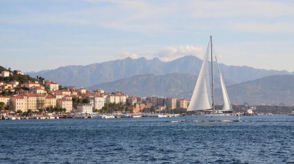 Pourquoi choisir une entreprise du bâtiment à Antibes pour vos projets