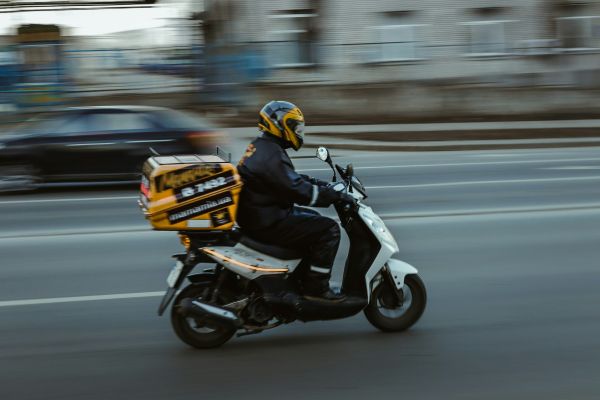 Services de livraison rapide de colis dans les 73 et 74